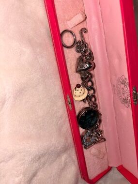 Vtg Juicy Couture Charm Bracelet in Silver